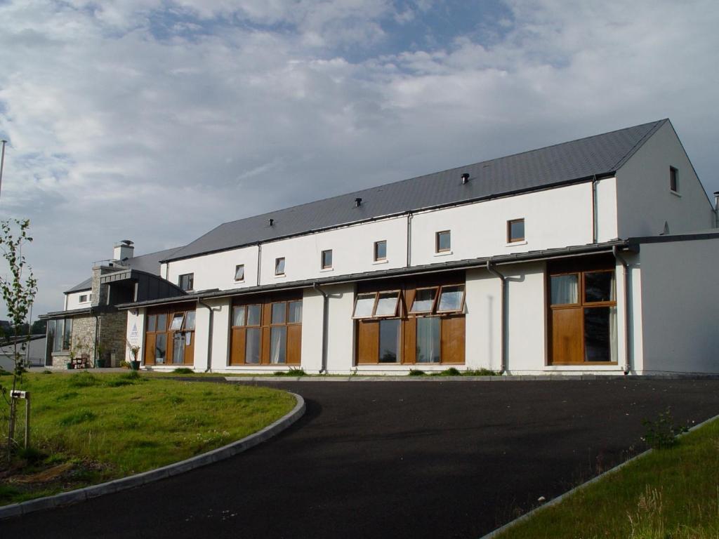 Errigal Youth Hostel Ґуідор Екстер'єр фото